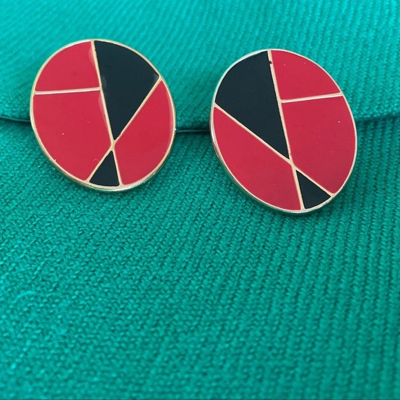 Large stud - Picture 2 of 3